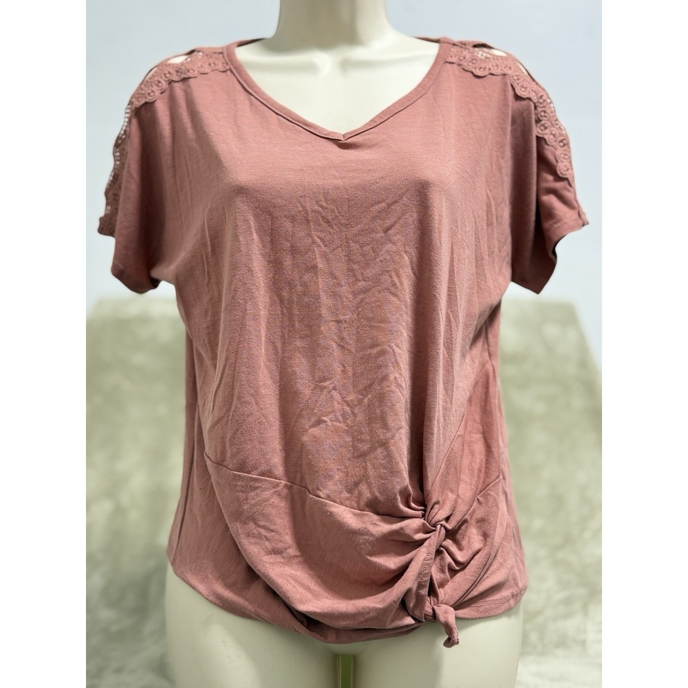 Absolutely Famous Women's Lace Shoulder Tie Hem Knot button Rose Top Blouse sz S